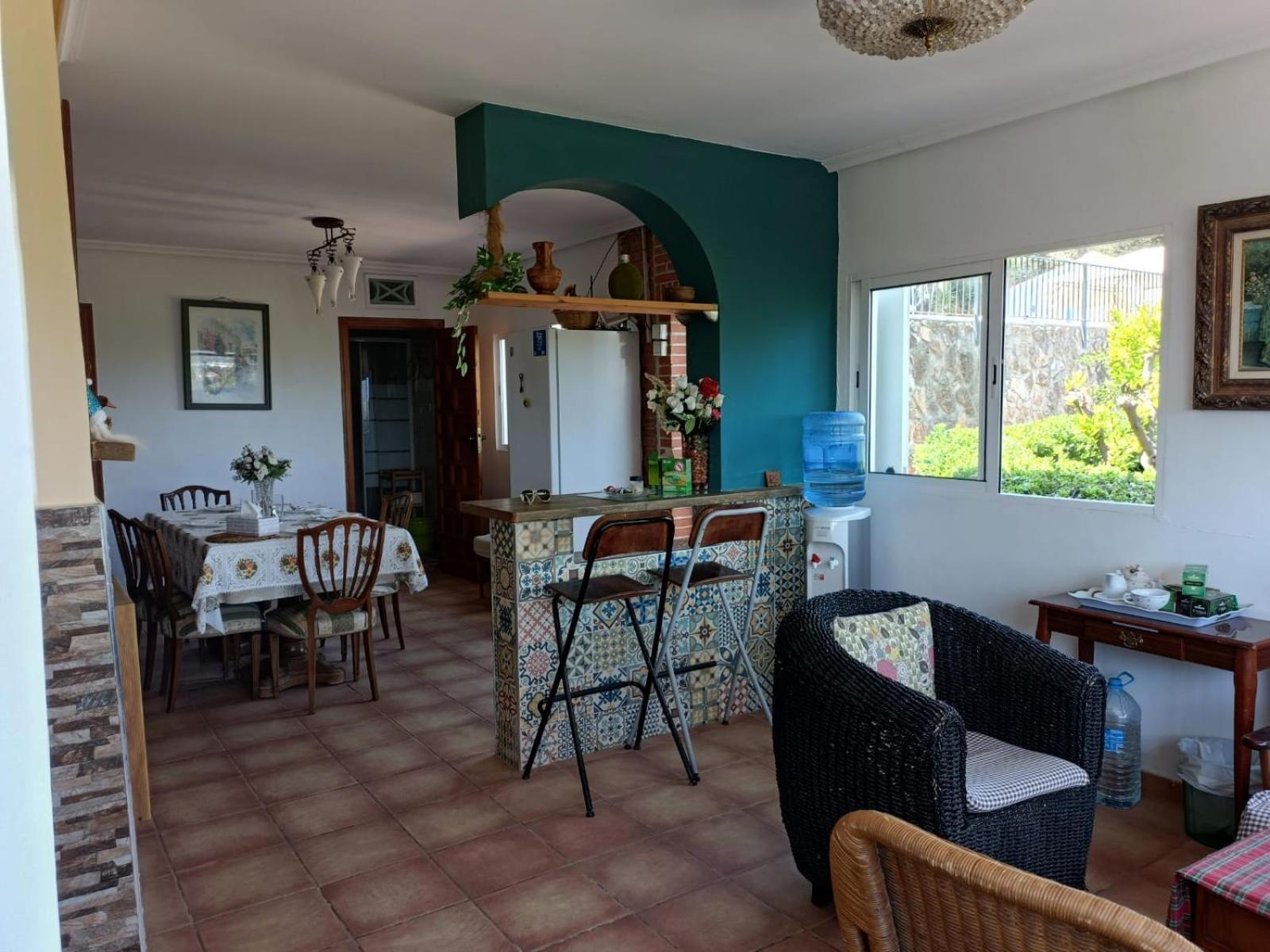 Bedroom With Private Bathroom And Two-Bedroom Family Suite In Quiet Forest Country House 80M2 Large Swimming Pool Music Town Lliria The Garden And Swimmingpool And Garden Are Shared Esterno foto