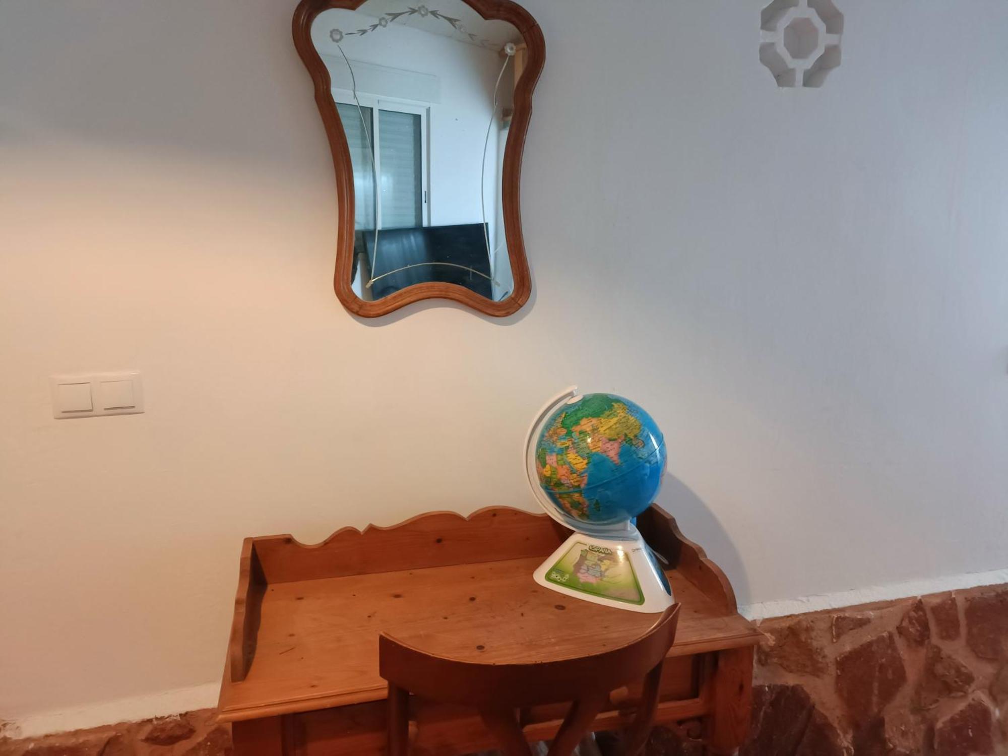 Bedroom With Private Bathroom And Two-Bedroom Family Suite In Quiet Forest Country House 80M2 Large Swimming Pool Music Town Lliria The Garden And Swimmingpool And Garden Are Shared Camera foto